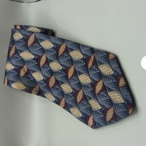 VAN HEUSEN 100% Silk Neck Tie Abstract Palm Leaf Diagonal Checkers Made in USA
